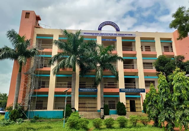 Midnapore Institute of Education — College Building
